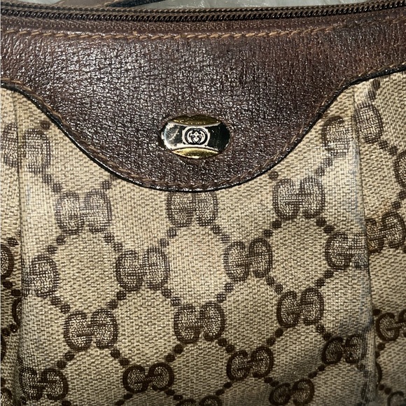 Gucci GG shoulder Bag💫🌸 - Picture 4 of 12